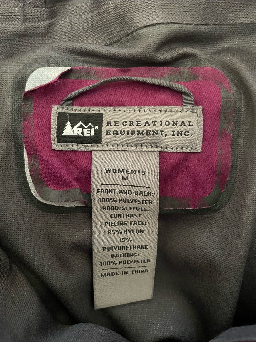 REI Two-Tone Plum Hooded Jacket - Water Resistant Outdoor Shell, Women’s M - Picture 6 of 10